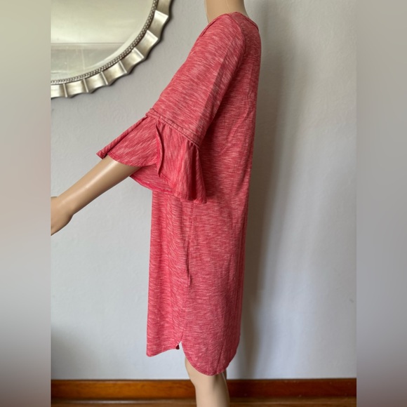 Max Studio Dress with flaring arms Size Small - Picture 3 of 10